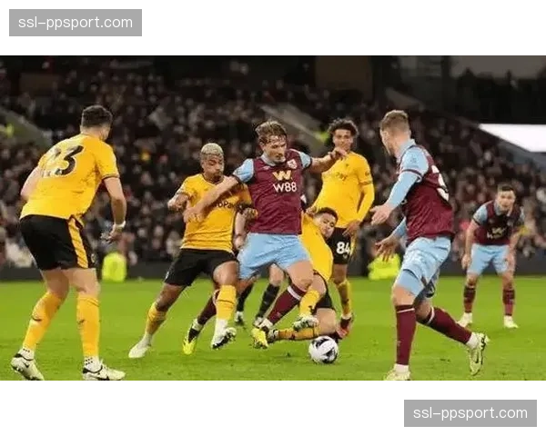 保级关键战前瞻:埃弗顿主场对阵卢顿,输球或将跌入降级区 保级关键战前瞻:埃弗顿主场对阵卢顿,输球或将跌入降级区